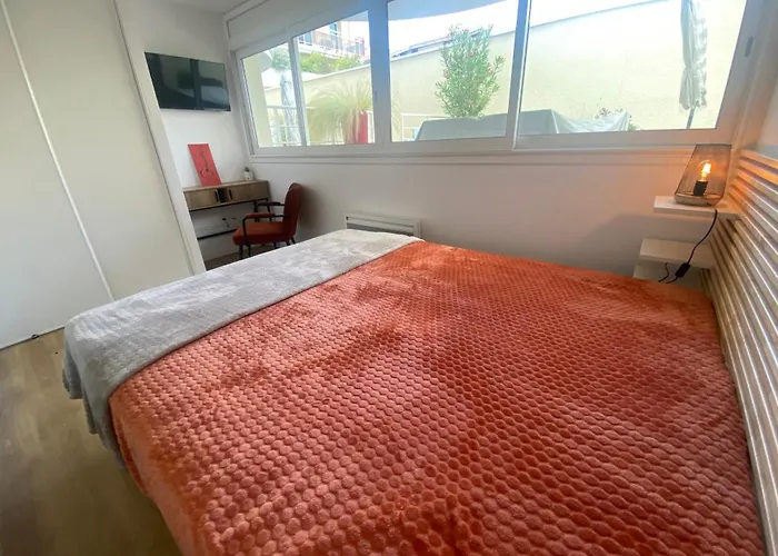 Superbe T2 Avec Wifi, Terrasse 100m², Parking Au Centre D'arcachon - Fr-1-374-207 アルカション